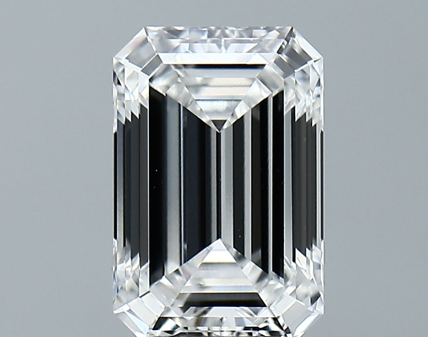 Lab-Grown 2.56 Carat Emerald Cut Diamond color E Clarity VVS1, precious stones, engagement diamonds