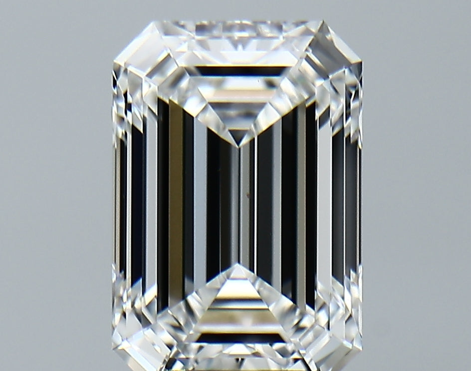 Lab-Grown 3.78 Carat Emerald Cut Diamond color E Clarity VVS2, precious stones, engagement diamonds