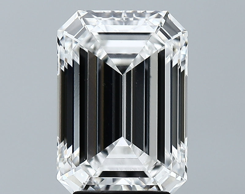 Lab-Grown 3.90 Carat Emerald Cut Diamond color E Clarity VVS2 With GIA Certificate, precious stones, engagement diamonds