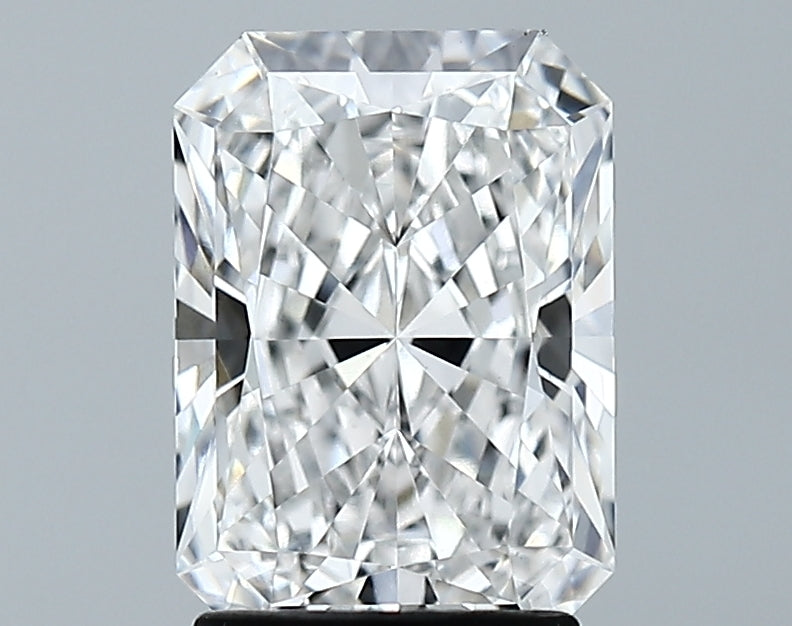 Lab-Grown 2.26 Carat Radiant Cut Diamond color E Clarity VS1 With GIA Certificate, precious stones, engagement diamonds