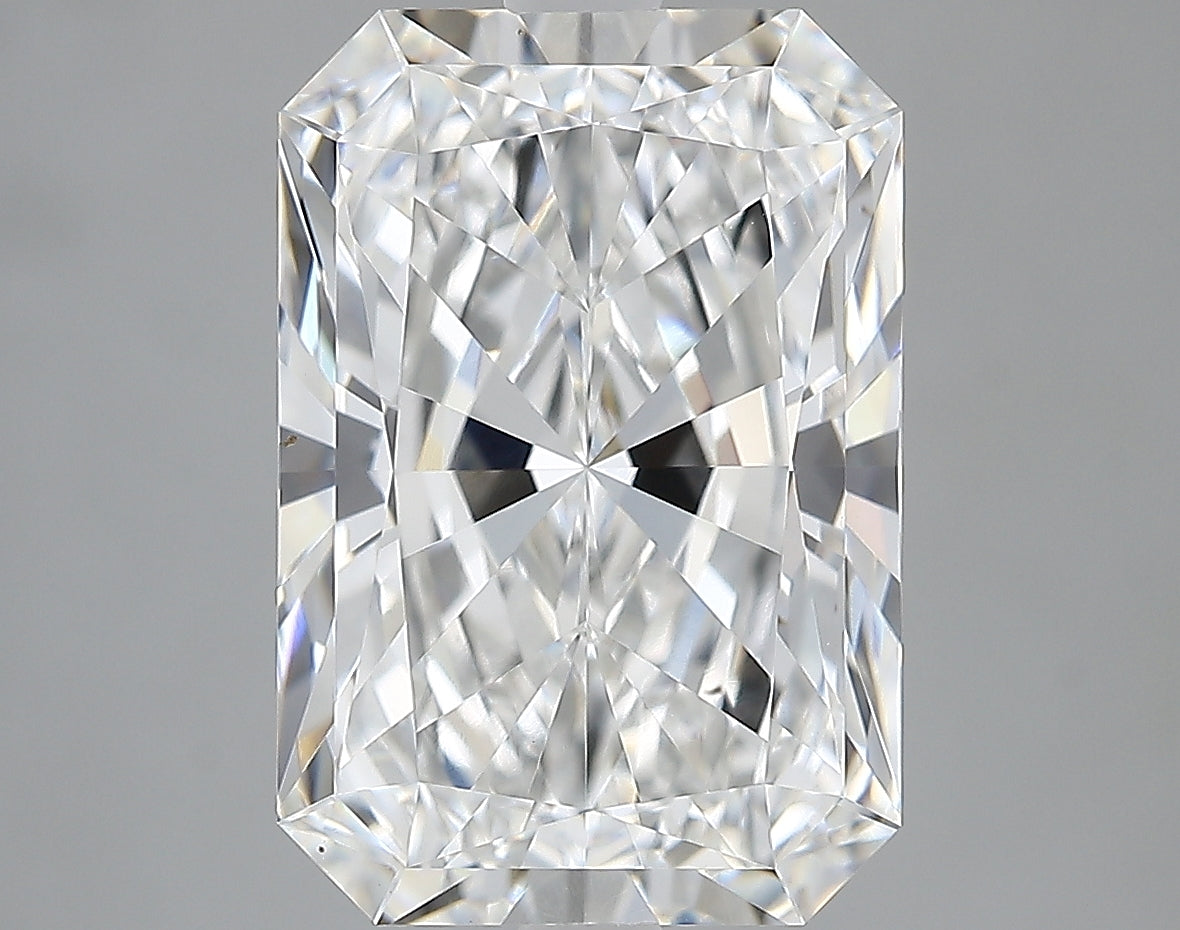 Lab-Grown 4.17 Carat Radiant Cut Diamond color E Clarity VVS2, precious stones, engagement diamonds