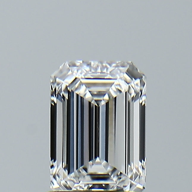 Lab-Grown 1.06 Carat Emerald Cut Diamond color E Clarity VVS2, precious stones, engagement diamonds