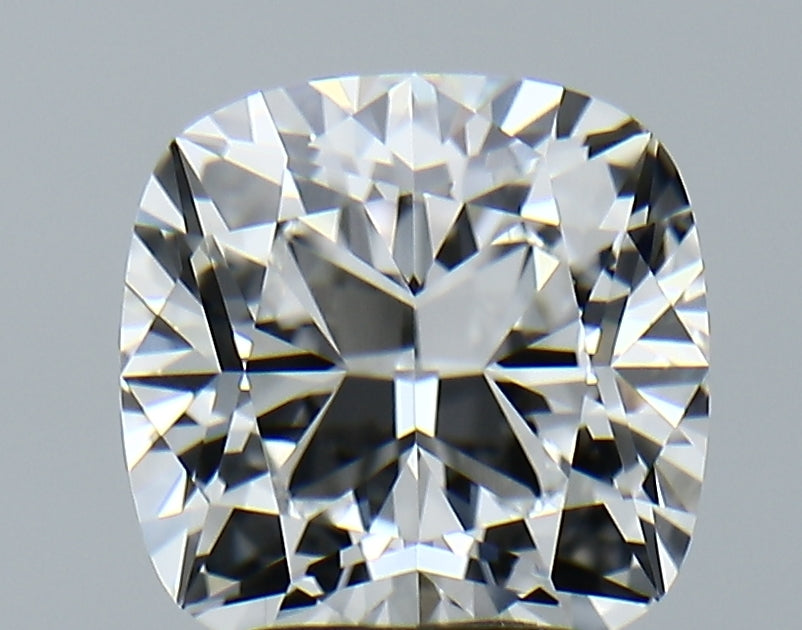 Lab-Grown 3.30 Carat Square Cushion Cut Diamond color E Clarity VVS2, precious stones, engagement diamonds