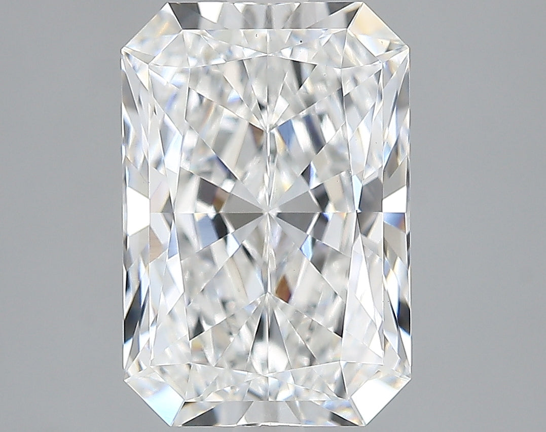 Lab-Grown 3.17 Carat Radiant Cut Diamond color E Clarity VVS2, precious stones, engagement diamonds