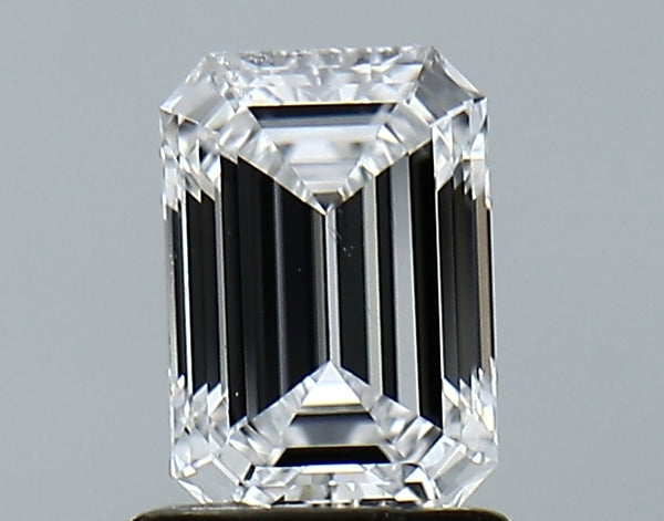 Lab-Grown 1.04 Carat Emerald Cut Diamond color D Clarity VVS1, precious stones, engagement diamonds