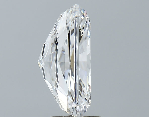 Lab-Grown 4.77 Carat Radiant Cut Diamond color E Clarity VVS2 With GIA Certificate, precious stones, engagement diamonds
