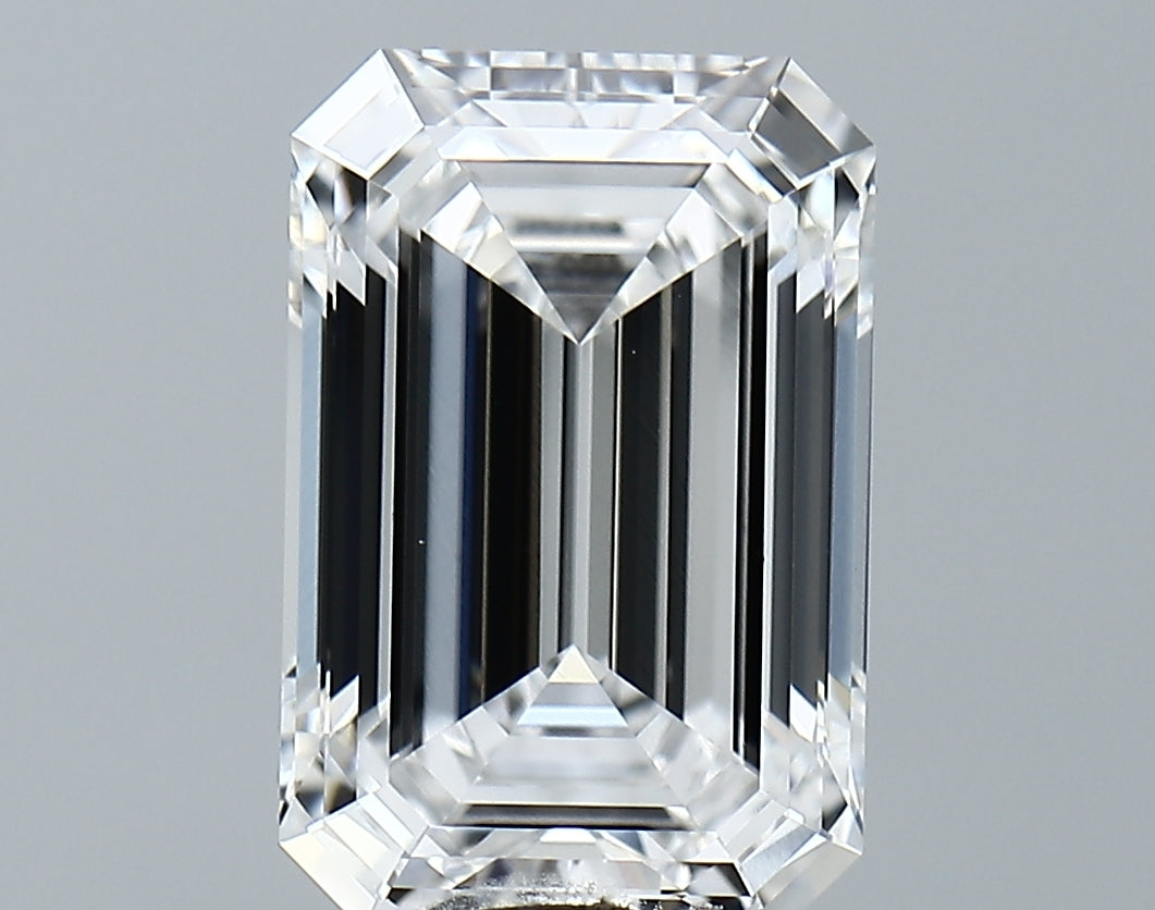 Lab-Grown 4.56 Carat Emerald Cut Diamond color D Clarity VVS2 With GIA Certificate, precious stones, engagement diamonds