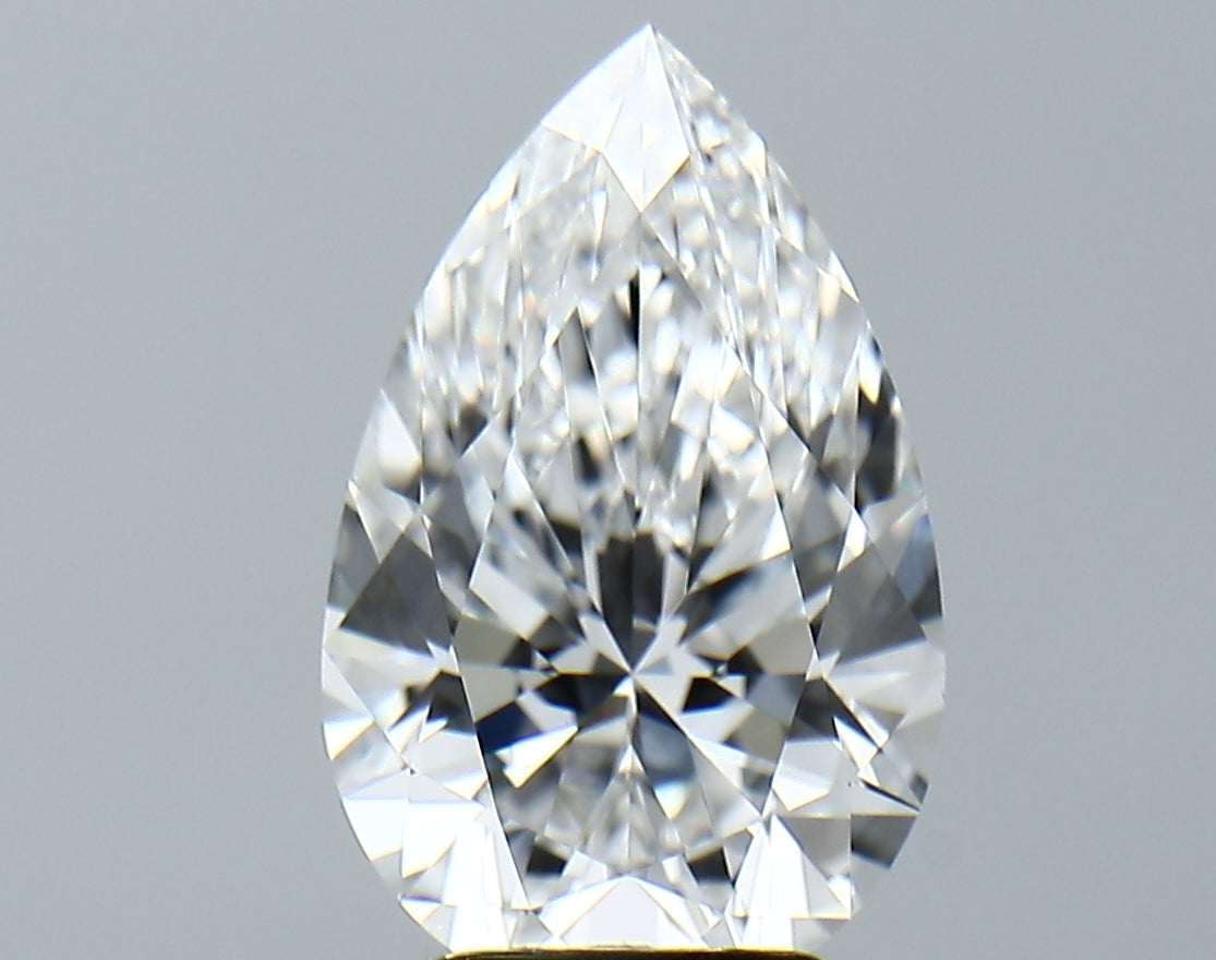 Lab-Grown 3.52 Carat Pear Shape Diamond color E Clarity VVS2 With GIA Certificate, precious stones, engagement diamonds