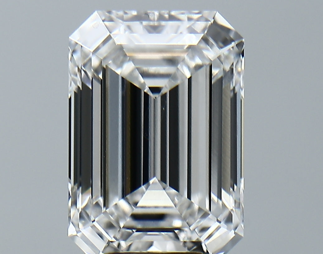 Lab-Grown 5.12 Carat Emerald Cut Diamond color E Clarity VVS1, precious stones, engagement diamonds