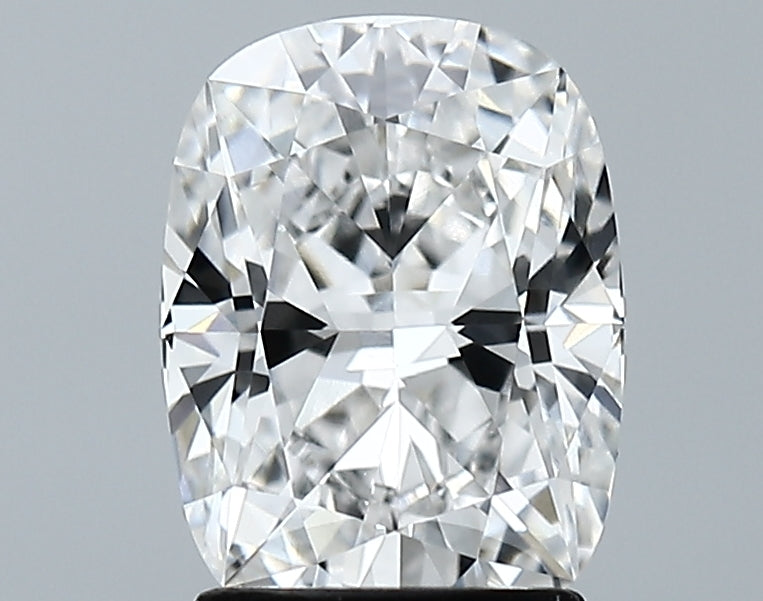 Lab-Grown 2.15 Carat Cushion Modified Brilliant Cut Diamond color E Clarity VVS2 With GIA Certificate, precious stones, engagement diamonds