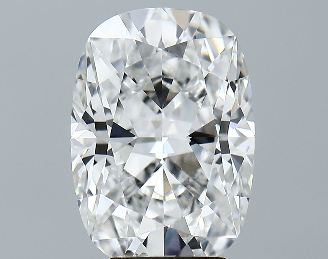 Lab-Grown 5.02 Carat Cushion Brilliant Diamond color E Clarity VVS2 With GIA Certificate, precious stones, engagement diamonds