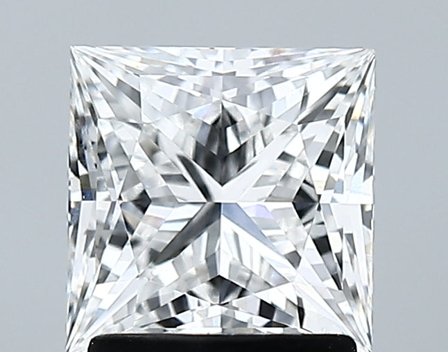Lab-Grown 1.76 Carat Princess Cut Diamond color E Clarity VVS2 With GIA Certificate, precious stones, engagement diamonds