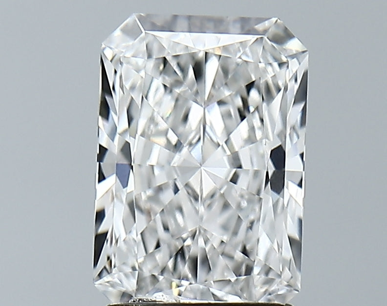 Lab-Grown 2.09 Carat Radiant Cut Diamond color E Clarity VS1 With GIA Certificate, precious stones, engagement diamonds
