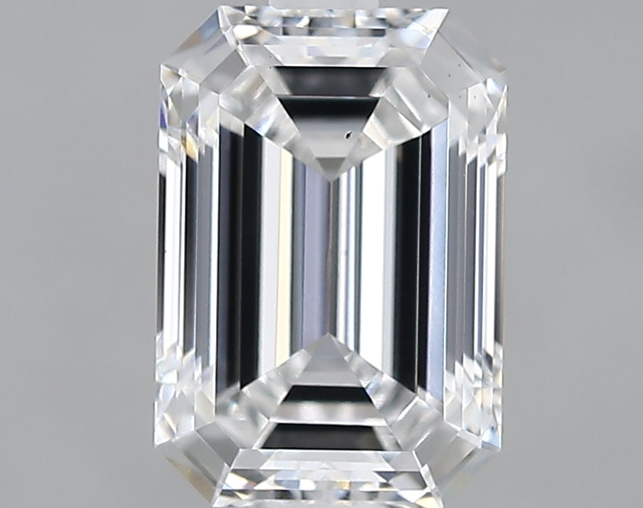 Lab-Grown 2.00 Carat Emerald Cut Diamond color E Clarity VS2, precious stones, engagement diamonds