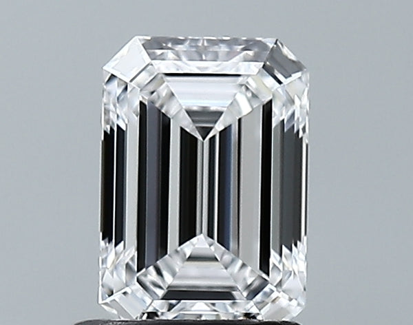 Lab-Grown 1.01 Carat Emerald Cut Diamond color D Clarity VVS2, precious stones, engagement diamonds