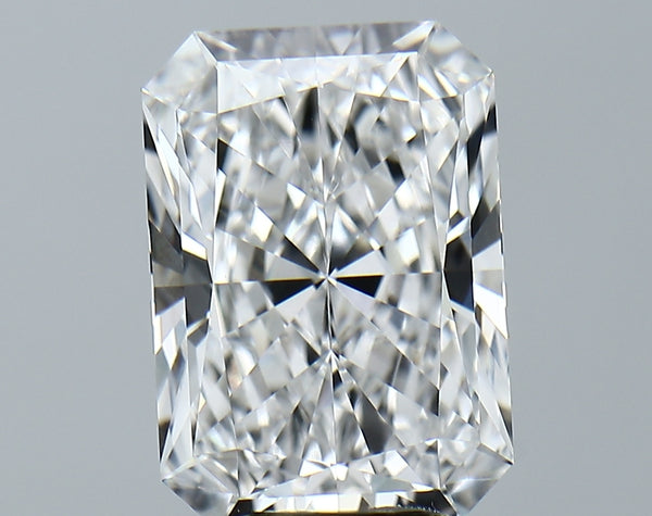 Lab-Grown 5.78 Carat Radiant Cut Diamond color E Clarity VS1 With GIA Certificate, precious stones, engagement diamonds