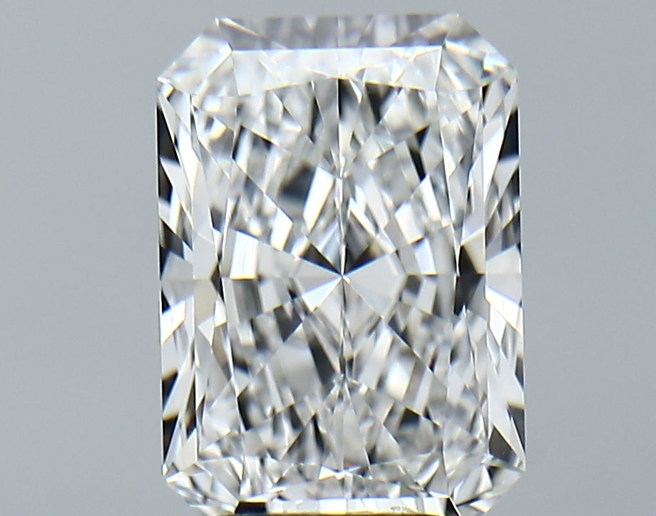 Lab-Grown 3.57 Carat Radiant Cut Diamond color E Clarity VVS2, precious stones, engagement diamonds
