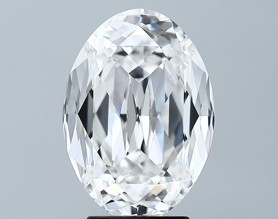 Lab-Grown 4.91 Carat Oval Modified Shape Diamond color E Clarity VS1 With GIA Certificate, precious stones, engagement diamonds