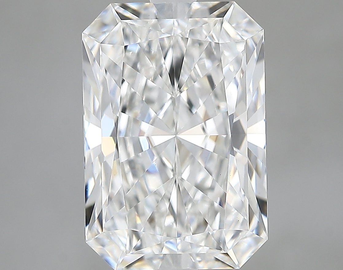 Lab-Grown 3.58 Carat Radiant Cut Diamond color E Clarity VVS2, precious stones, engagement diamonds