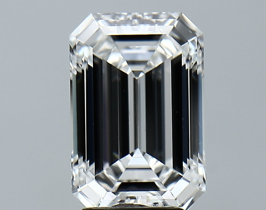 Lab-Grown 3.11 Carat Emerald Cut Diamond color E Clarity VS1 With GIA Certificate, precious stones, engagement diamonds
