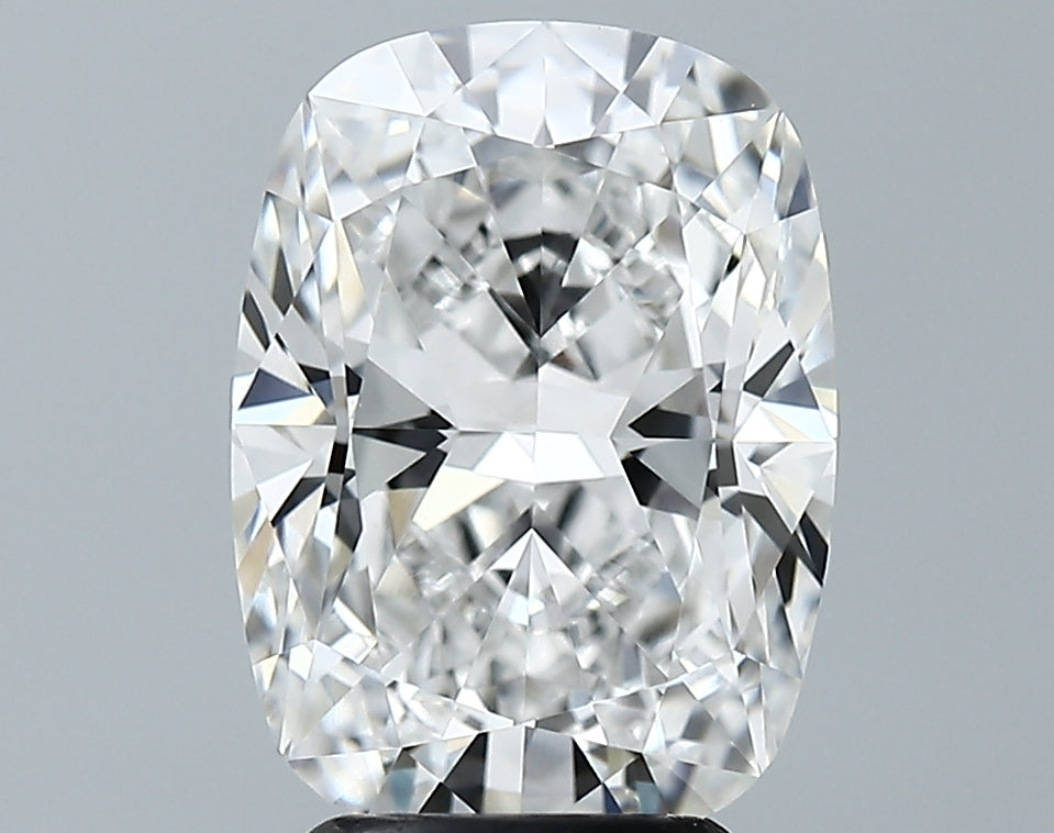 Lab-Grown 3.60 Carat Cushion Brilliant Diamond color E Clarity VVS2 With GIA Certificate, precious stones, engagement diamonds