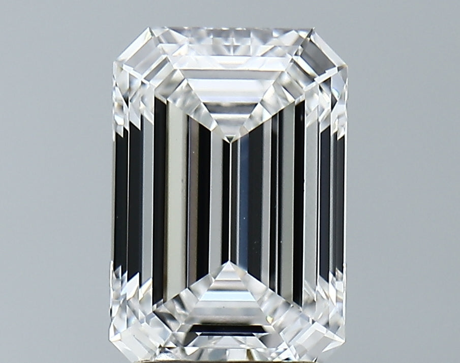 Lab-Grown 3.09 Carat Emerald Cut Diamond color E Clarity VS1, precious stones, engagement diamonds