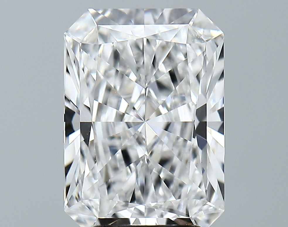 Lab-Grown 4.41 Carat Radiant Cut Diamond color D Clarity VS1 With GIA Certificate, precious stones, engagement diamonds