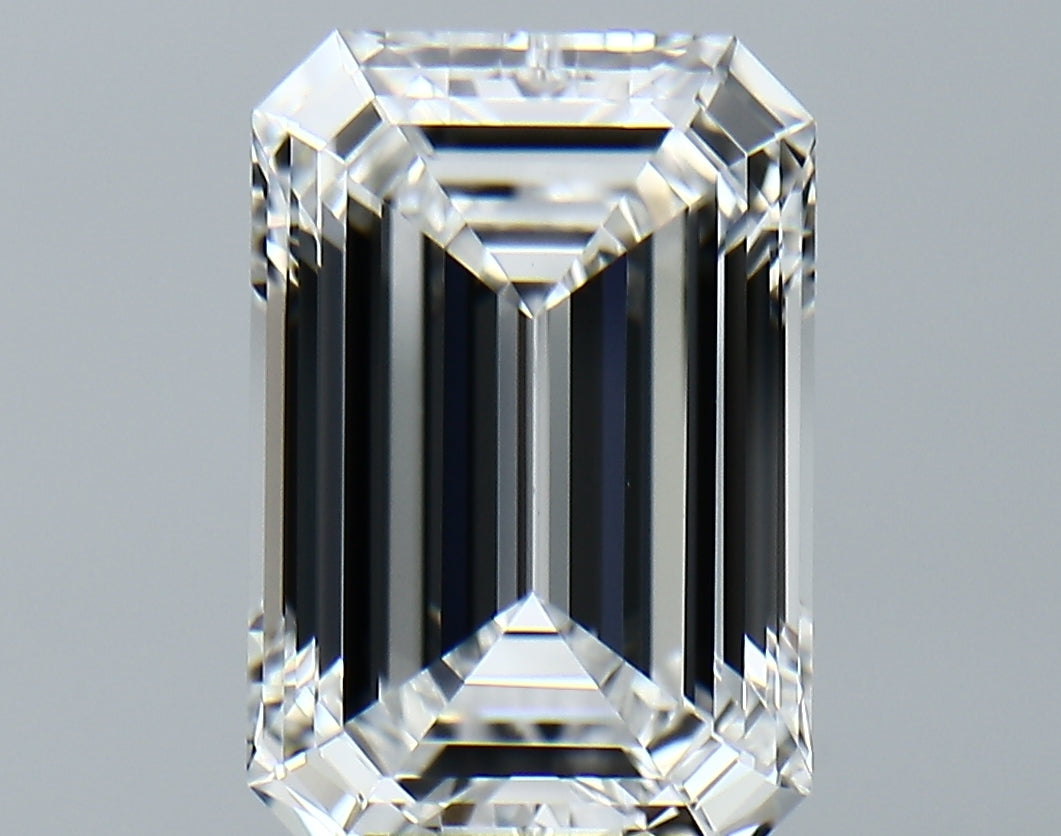 Lab-Grown 5.27 Carat Emerald Cut Diamond color E Clarity VVS2, precious stones, engagement diamonds
