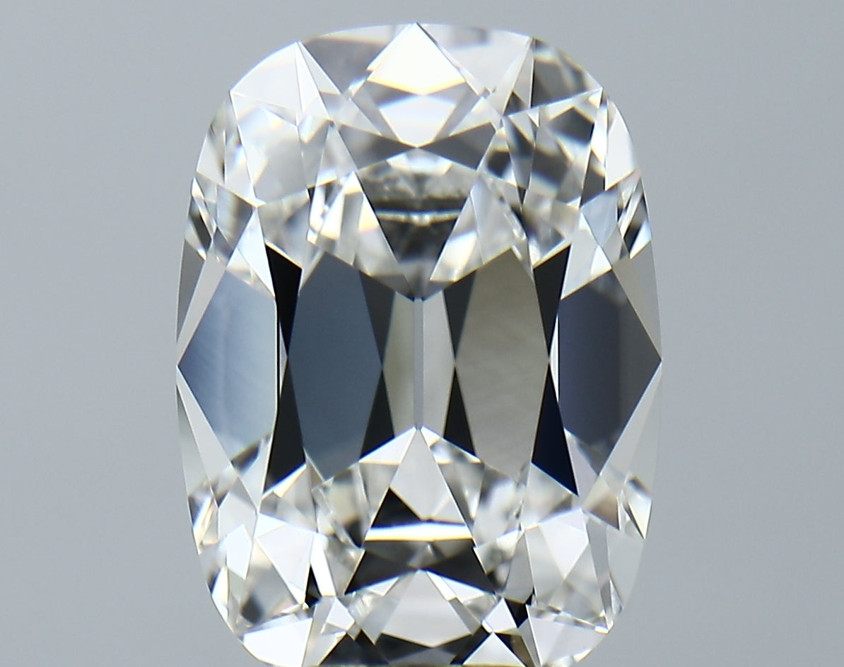 Lab-Grown 7.29 Carat Antique Cushion Cut Diamond color E Clarity VVS1, precious stones, engagement diamonds