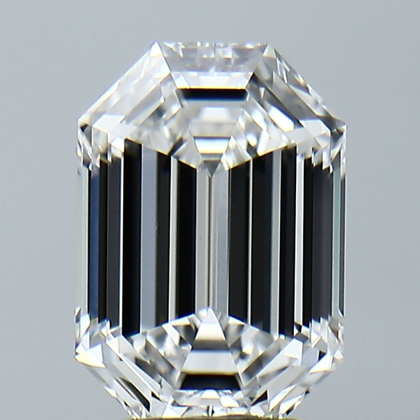 Lab-Grown 3.20 Carat Emerald Cut Diamond color D Clarity VS1, precious stones, engagement diamonds