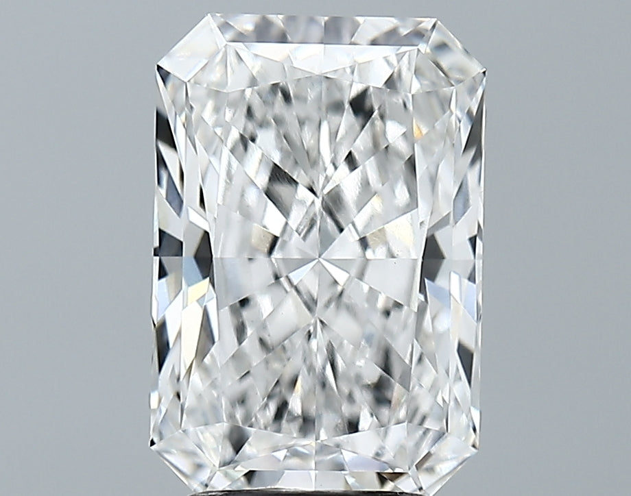 Lab-Grown 3.03 Carat Radiant Cut Diamond color E Clarity VVS2, precious stones, engagement diamonds