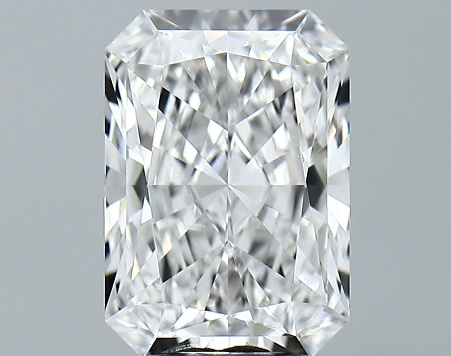 Lab-Grown 3.17 Carat Radiant Cut Diamond color E Clarity VVS2 With GIA Certificate, precious stones, engagement diamonds
