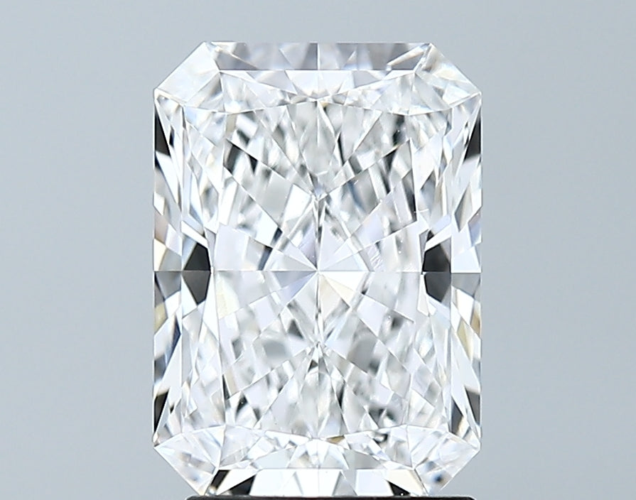 Lab-Grown 2.32 Carat Radiant Cut Diamond color E Clarity VVS2 With GIA Certificate, precious stones, engagement diamonds