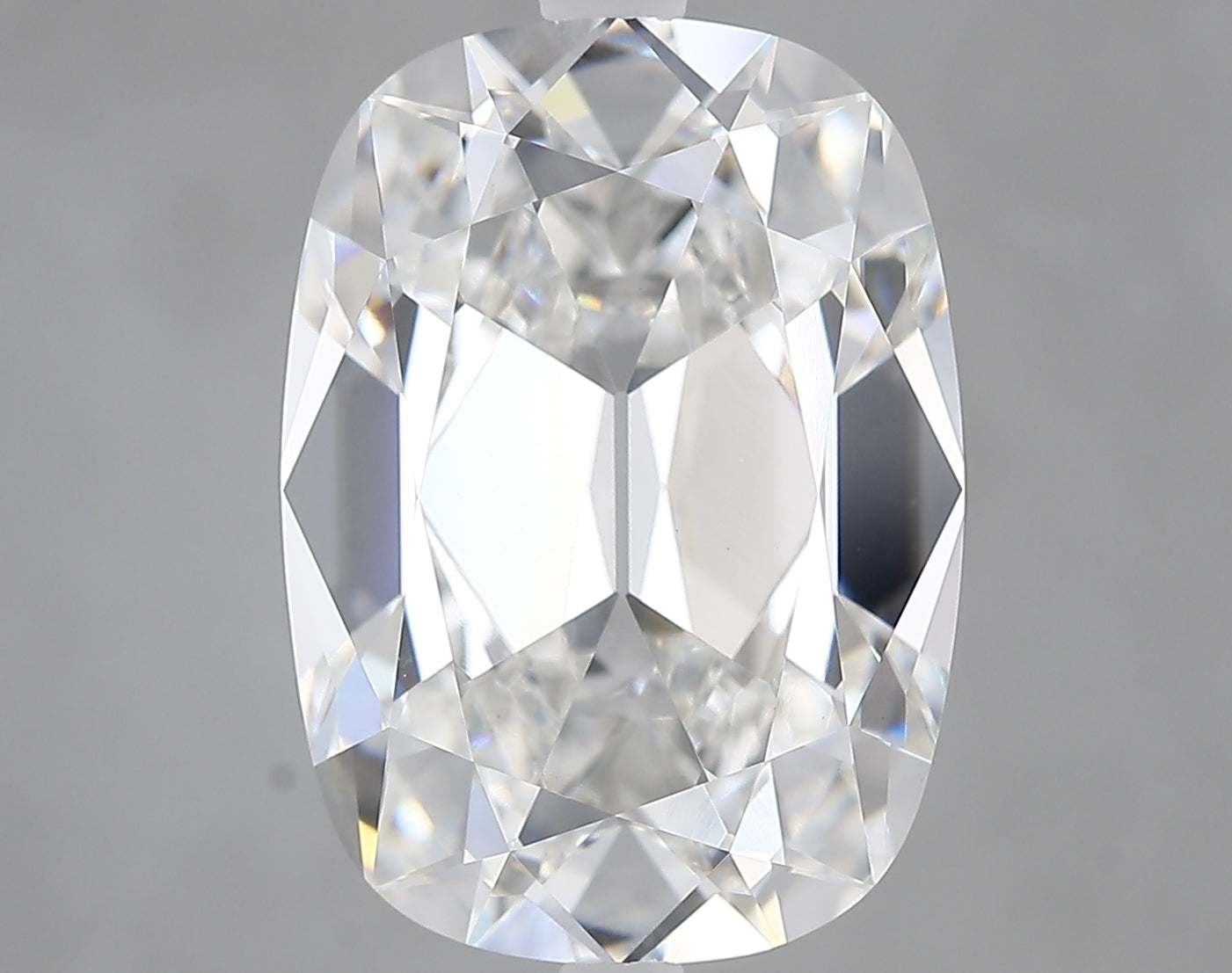Lab-Grown 6.64 Carat Antique Cushion Cut Diamond color E Clarity VVS2, precious stones, engagement diamonds