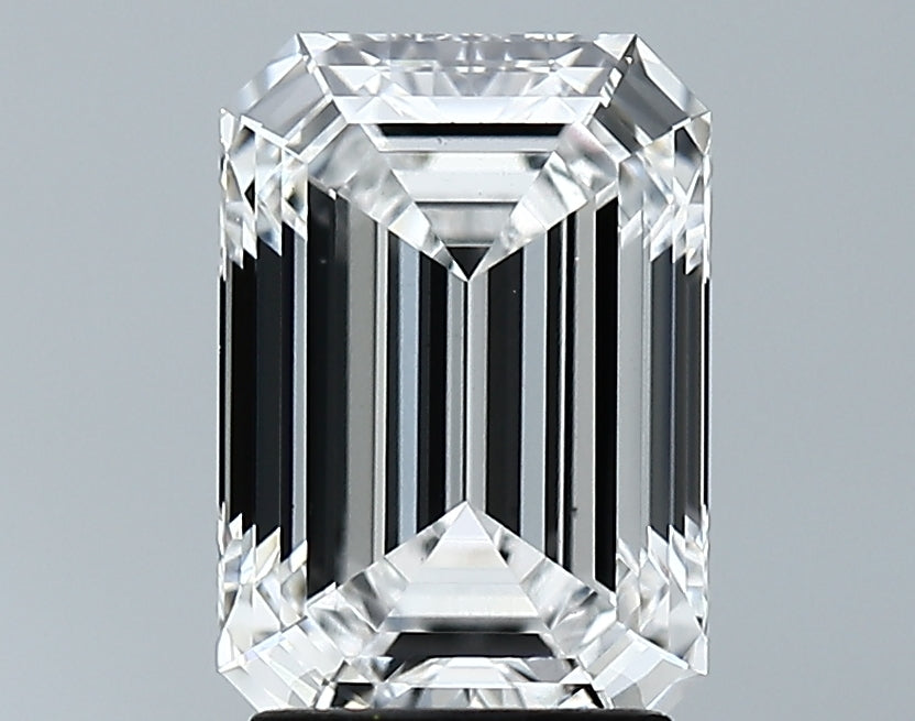 Lab-Grown 2.69 Carat Emerald Cut Diamond color E Clarity VS2 With GIA Certificate, precious stones, engagement diamonds