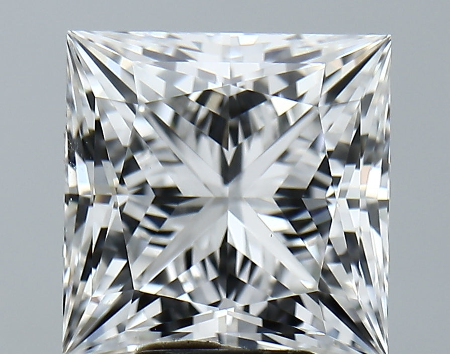 Lab-Grown 5.70 Carat Princess Cut Diamond color E Clarity VVS2 With GIA Certificate, precious stones, engagement diamonds