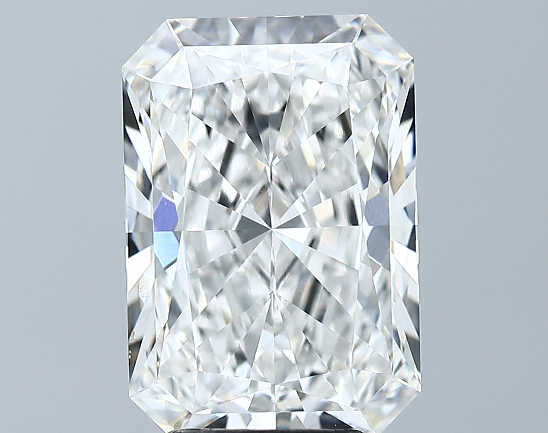Lab-Grown 4.53 Carat Radiant Cut Diamond color F Clarity VVS2 With GIA Certificate, precious stones, engagement diamonds