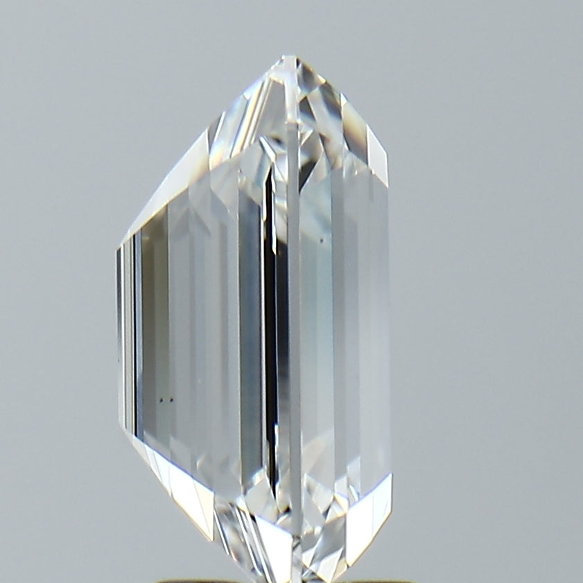Lab-Grown 5.10 Carat Emerald Cut Diamond color F Clarity VVS2, precious stones, engagement diamonds