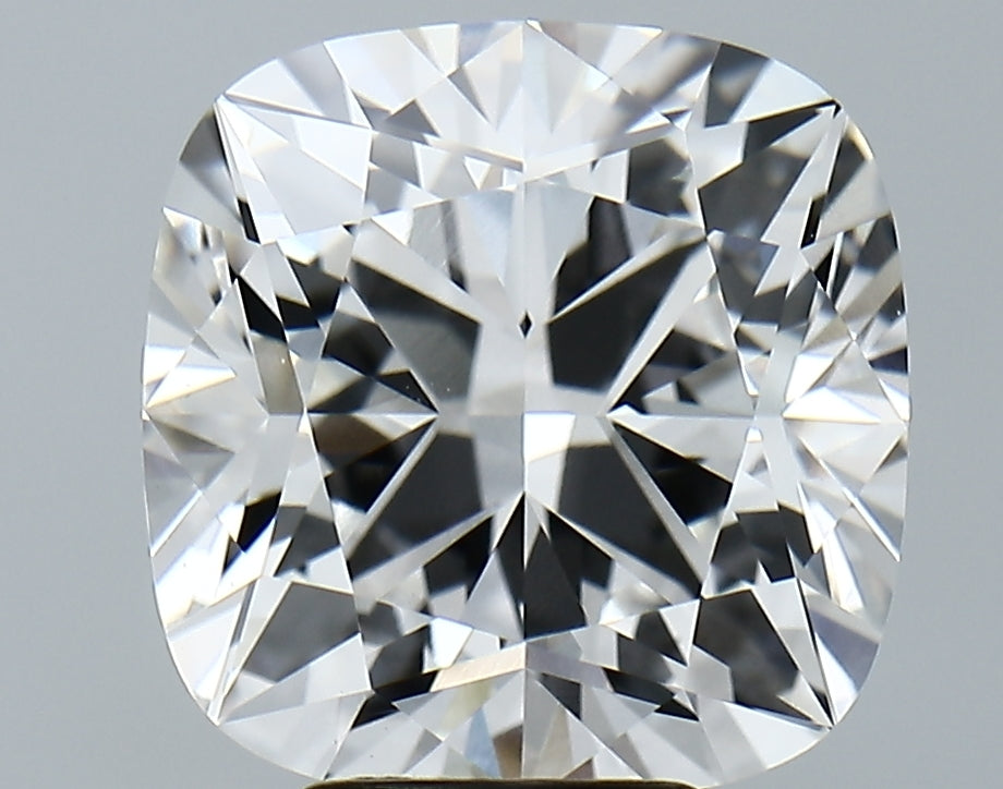 Lab-Grown 5.69 Carat Square Cushion Cut Diamond color E Clarity VVS2 With GIA Certificate, precious stones, engagement diamonds