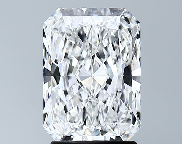 Lab-Grown 2.38 Carat Radiant Cut Diamond color E Clarity VS2 With GIA Certificate, precious stones, engagement diamonds