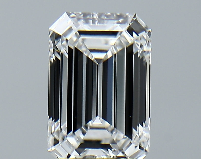 Lab-Grown 2.27 Carat Emerald Cut Diamond color D Clarity VVS2, precious stones, engagement diamonds