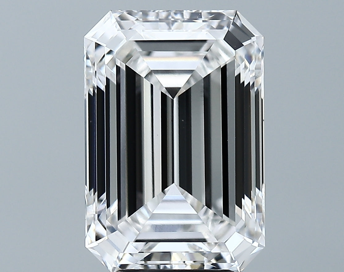 Lab-Grown 5.01 Carat Emerald Cut Diamond color E Clarity VS1 With GIA Certificate, precious stones, engagement diamonds