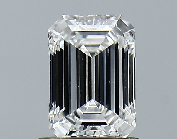 Lab-Grown 1.00 Carat Emerald Cut Diamond color E Clarity VVS2, precious stones, engagement diamonds