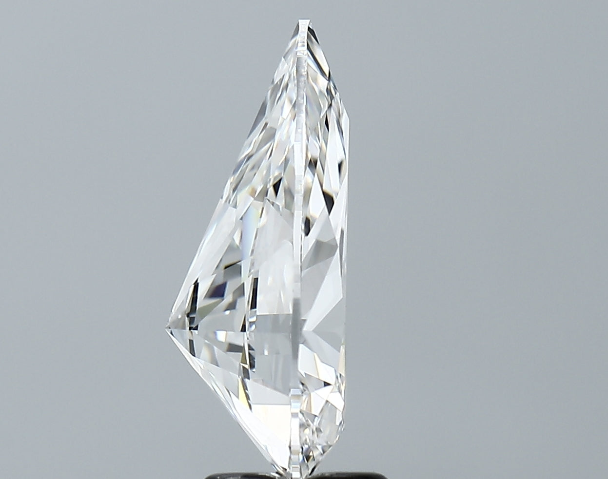 Lab-Grown 4.09 Carat Pear Shape Diamond color F Clarity VS1 With GIA Certificate, precious stones, engagement diamonds