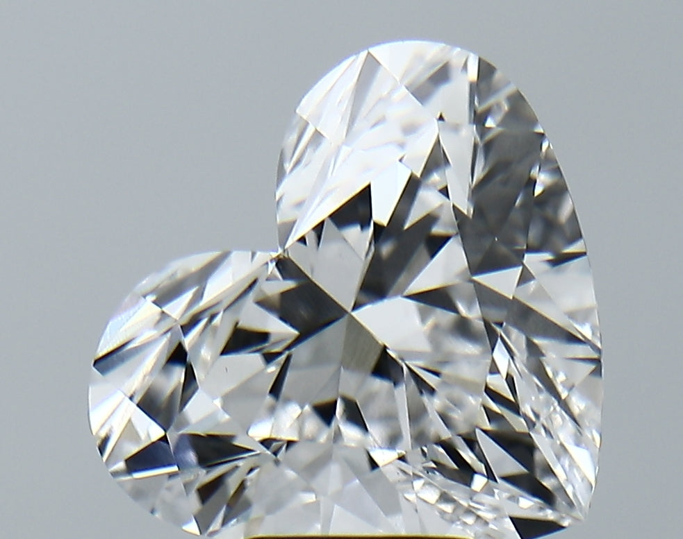 Lab-Grown 5.06 Carat Heart Shape Diamond color E Clarity VS1 With GIA Certificate, precious stones, engagement diamonds