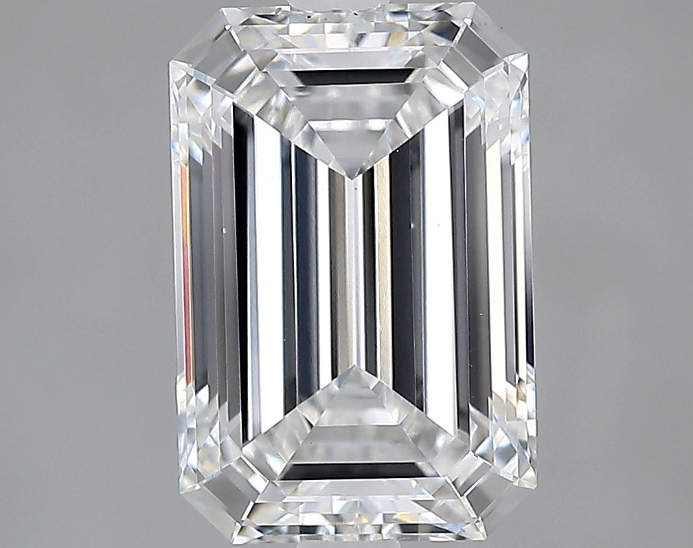 Lab-Grown 2.56 Carat Emerald Cut Diamond color E Clarity VVS2, precious stones, engagement diamonds