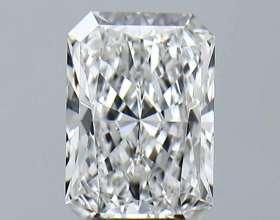 Lab-Grown 3.19 Carat Radiant Cut Diamond color E Clarity VS1, precious stones, engagement diamonds