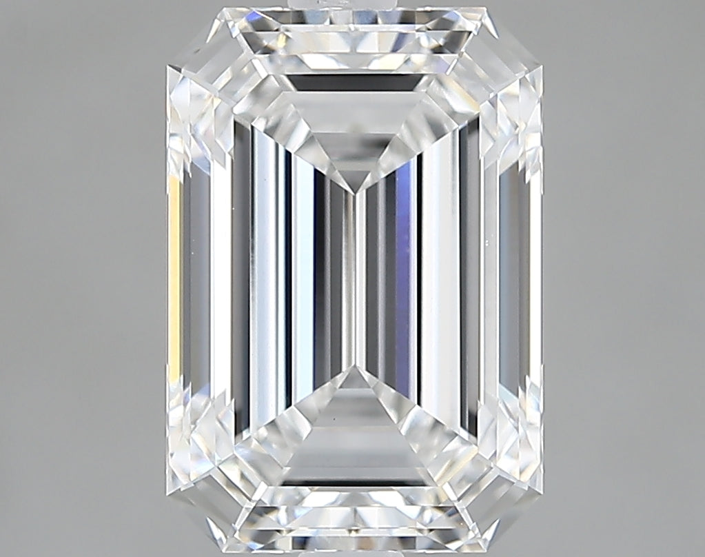 Lab-Grown 3.08 Carat Emerald Cut Diamond color E Clarity VVS2, precious stones, engagement diamonds