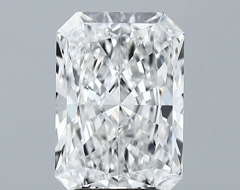 Lab-Grown 4.02 Carat Radiant Cut Diamond color E Clarity VVS2 With GIA Certificate, precious stones, engagement diamonds