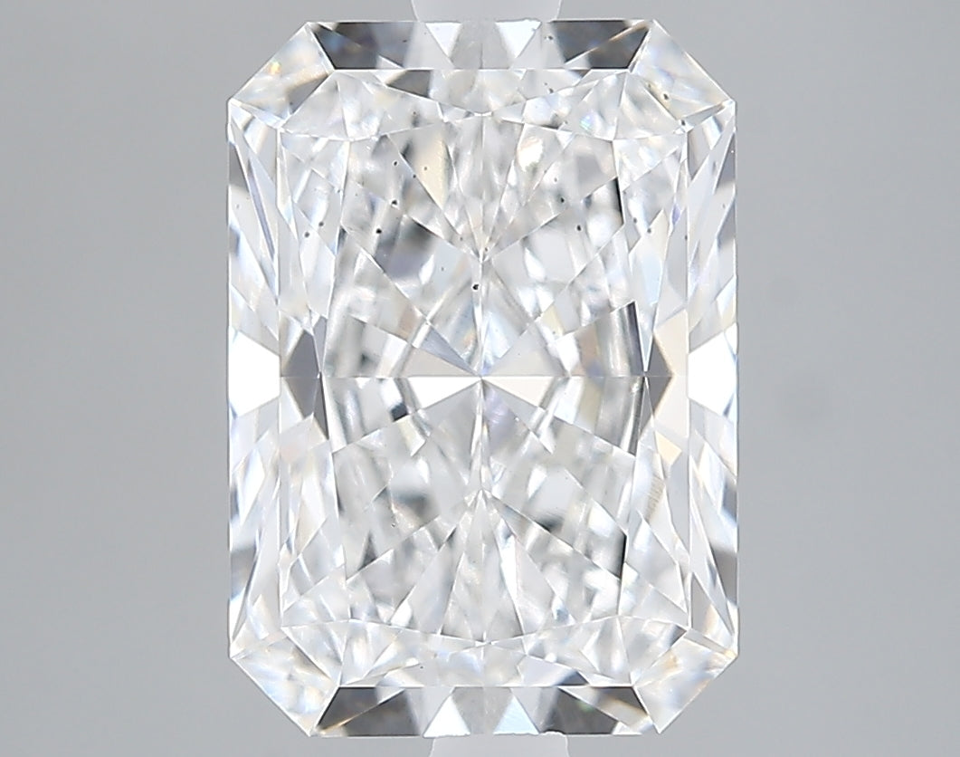 Lab-Grown 3.26 Carat Radiant Cut Diamond color E Clarity VS2 With GIA Certificate, precious stones, engagement diamonds